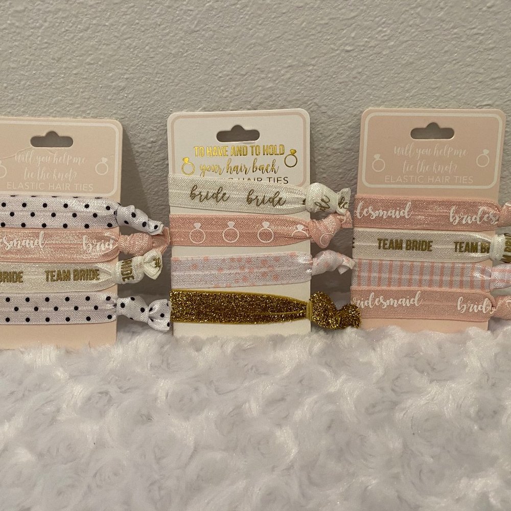 Bride/Bridesmaid Pink Floral Mini Cosmetic Bag & Hair Ties - Picture 2 of 6